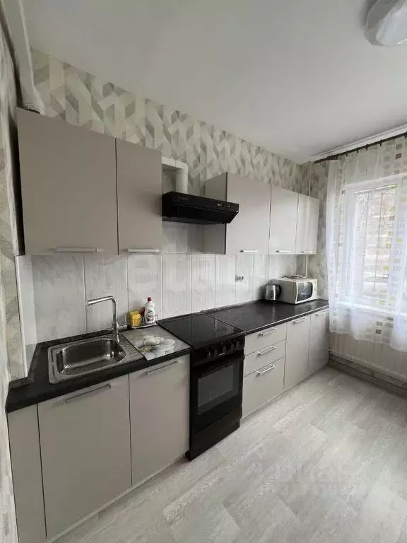 2-к кв. Санкт-Петербург ул. Маршала Новикова, 10к1 (53.0 м) - Фото 0