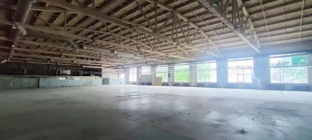 Производственное помещение в Санкт-Петербург дор. Нефтяная, 3 (1500 м) - Фото 1