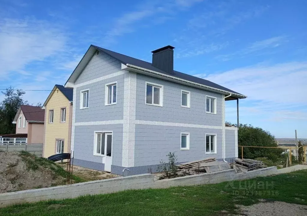 Дом в Крым, Феодосия муниципальный округ, с. Солнечное  (130 м) - Фото 1