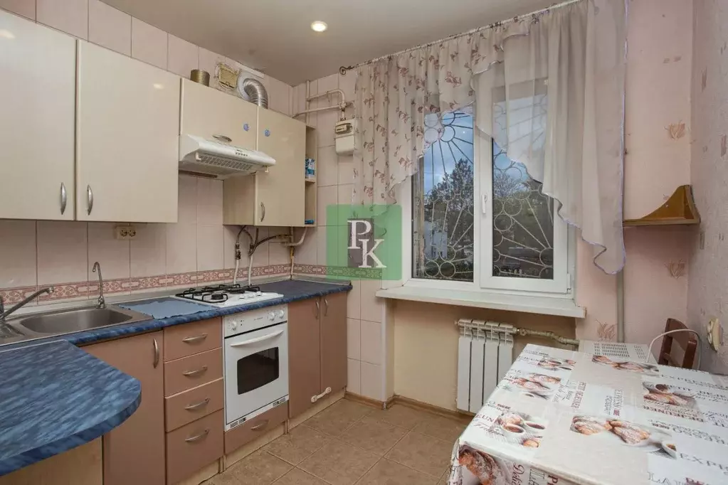 3-к кв. Севастополь просп. Октябрьской Революции, 73 (62.0 м) - Фото 1