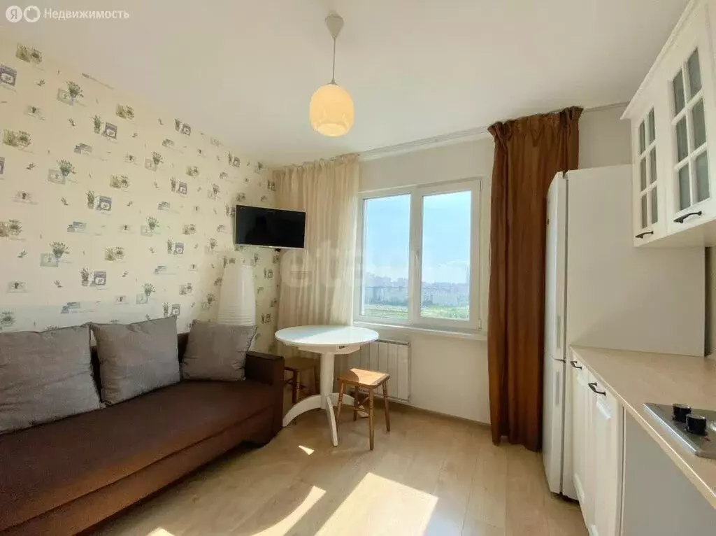 1-комнатная квартира: Санкт-Петербург, Парашютная улица, 33к1 (35 м) - Фото 0