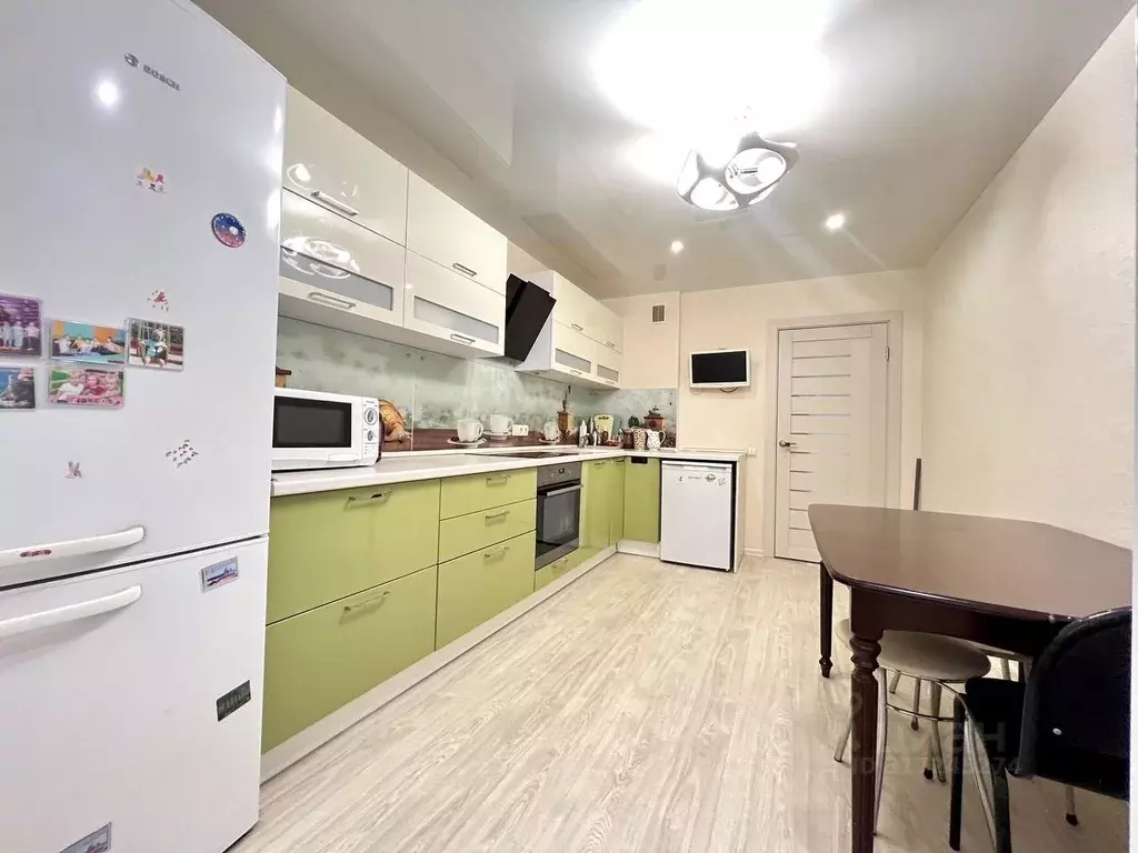 3-к кв. Самарская область, Самара просп. Кирова, 322Ак6 (92.0 м) - Фото 1