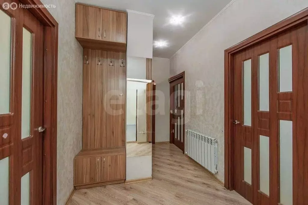 2-комнатная квартира: Севастополь, улица Степаняна, 8 (60.6 м) - Фото 1