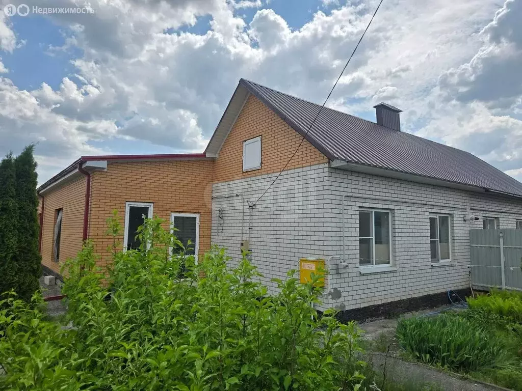 Дом в Старый Оскол, улица Прокудина (150 м) - Фото 2