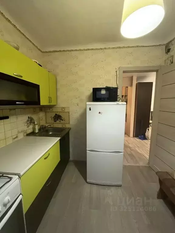 1-к кв. Омская область, Омск ул. Всеволода Иванова, 12 (30.0 м) - Фото 1