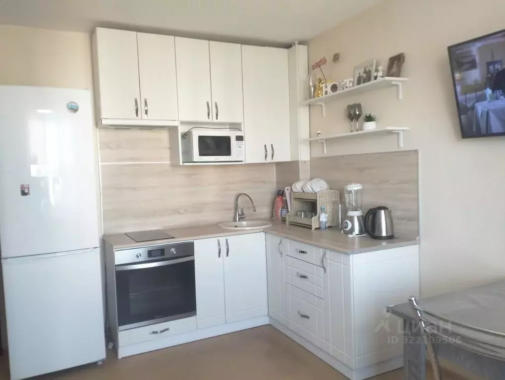 2-к кв. Башкортостан, Нефтекамск ул. Декабристов, 11Б (50.0 м) - Фото 1