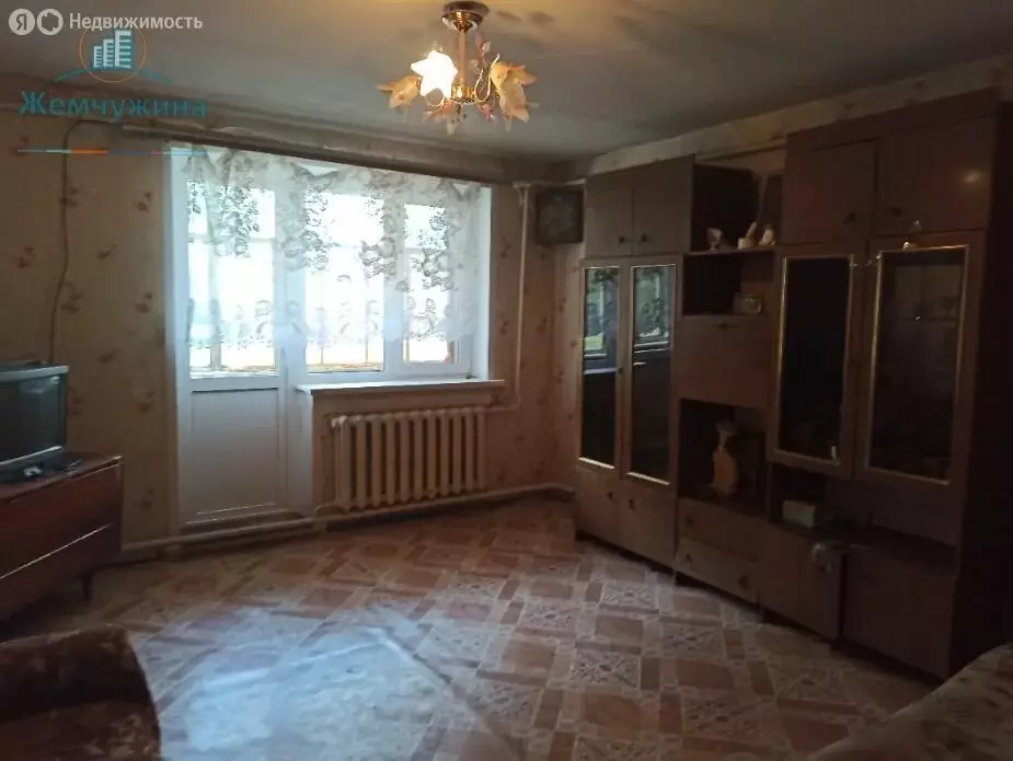 2-комнатная квартира: село Александровка, Советская улица, 44 (49.6 м) - Фото 0
