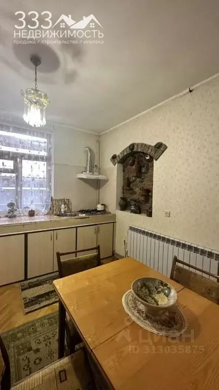 Дом в Северная Осетия, Владикавказ ул. Щорса (150 м) - Фото 1