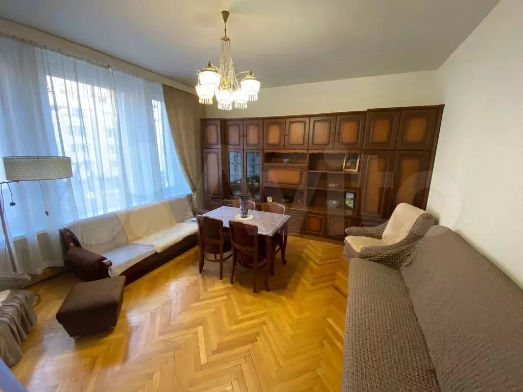 3-к. квартира, 110м, 4/9эт. - Фото 0