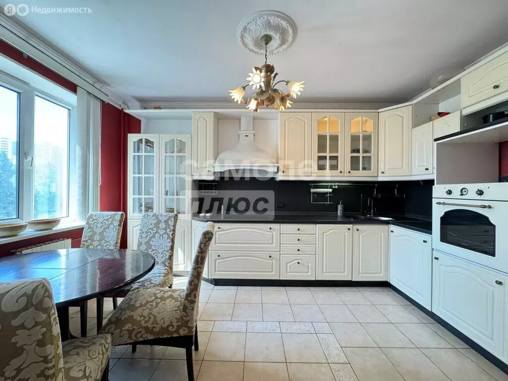 3-комнатная квартира: Одинцово, улица Маршала Толубко, 1 (102.3 м) - Фото 2
