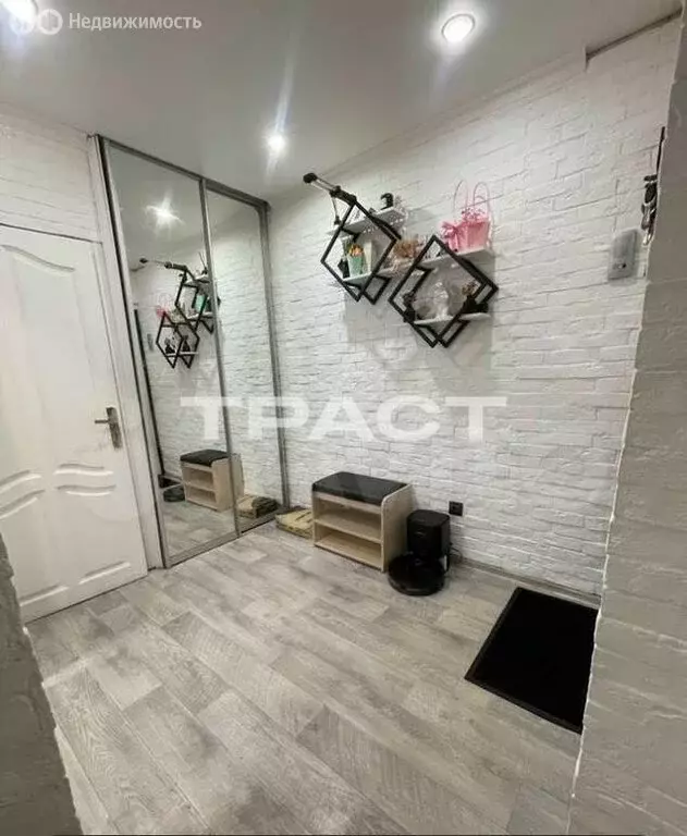 3-комнатная квартира: Воронеж, улица Танеева, 1 (62 м) - Фото 1