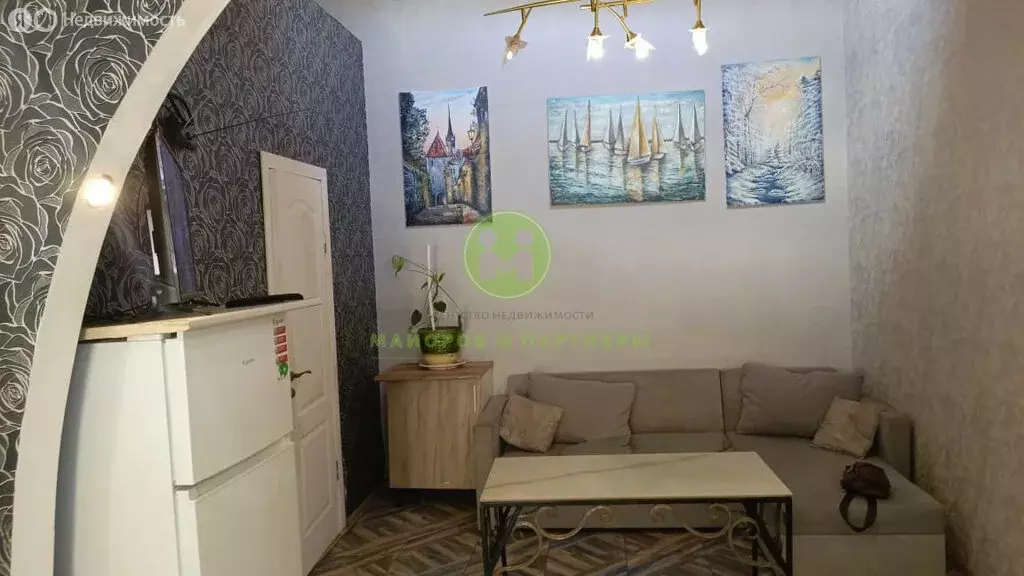 2-комнатная квартира: Симферополь, улица Клары Цеткин, 18 (48 м) - Фото 0