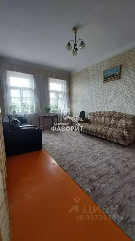 3-к кв. Оренбургская область, Орск пер. 1-й Домбаровский, 31 (79.5 м) - Фото 0