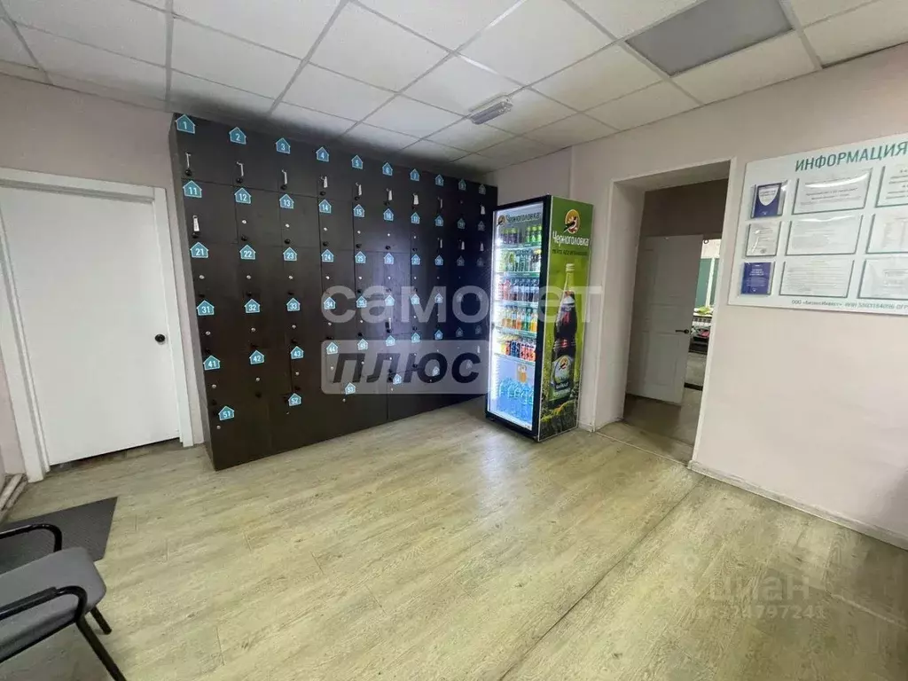 Помещение свободного назначения в Омская область, Омск ул. Богдана ... - Фото 2