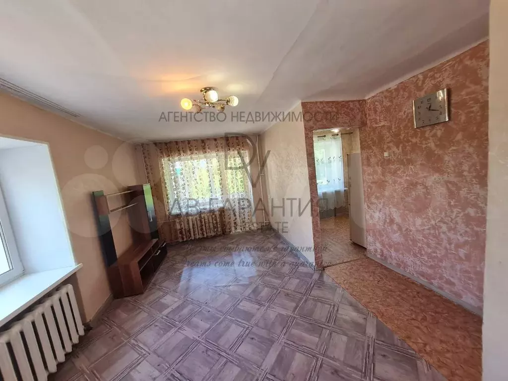 1-к. квартира, 31,8 м, 4/4 эт. - Фото 0