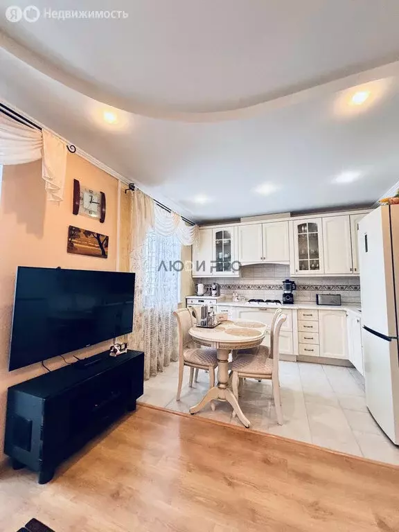 3-комнатная квартира: Сыктывкар, улица Ленина, 89 (58.8 м) - Фото 1