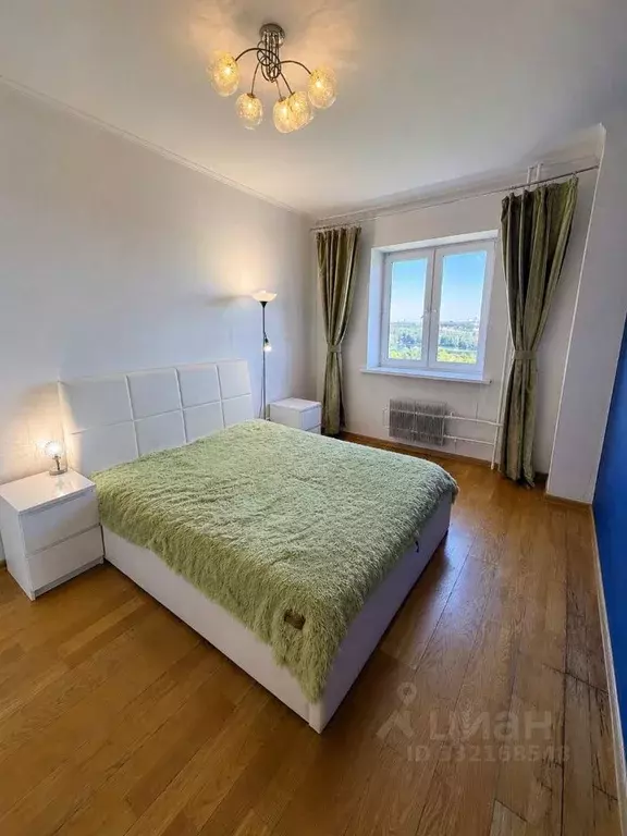 2-к кв. Московская область, Красногорск Москворецкий бул., 1 (73.0 м) - Фото 1