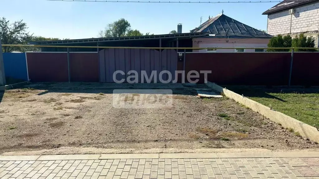 Дом в Адыгея, Тахтамукайский район, Козет аул Шоссейная ул., 27 (90 м) - Фото 1