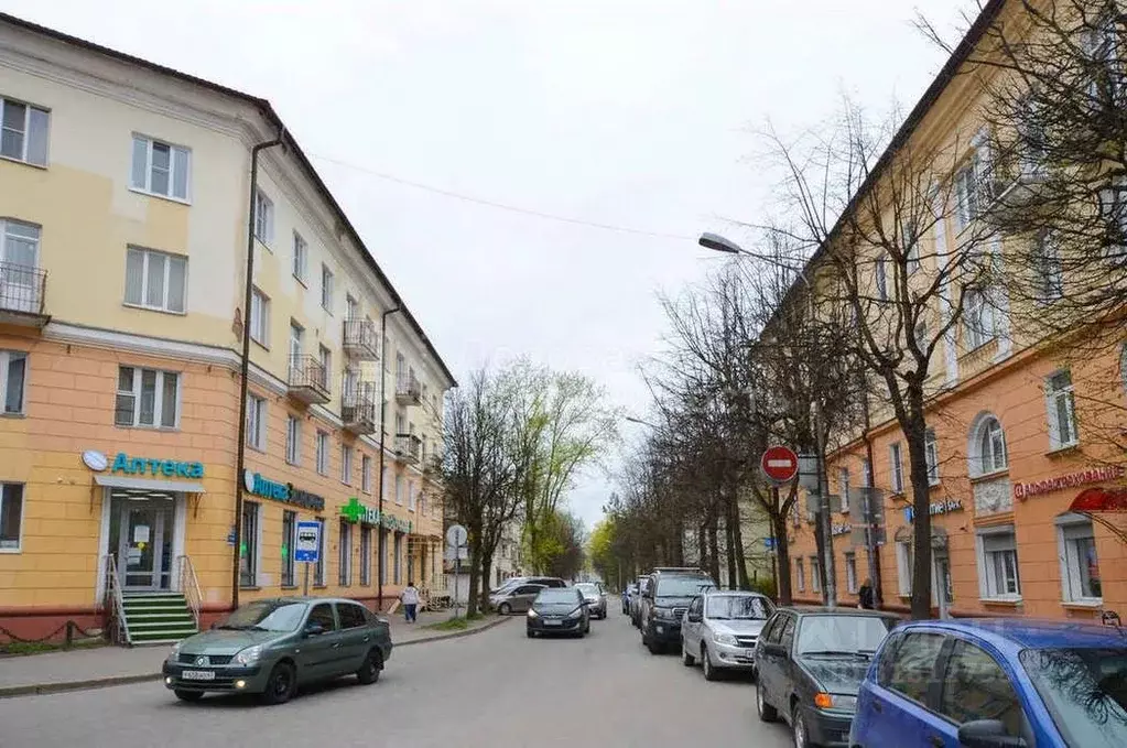 Помещение свободного назначения в Новгородская область, Великий ... - Фото 0