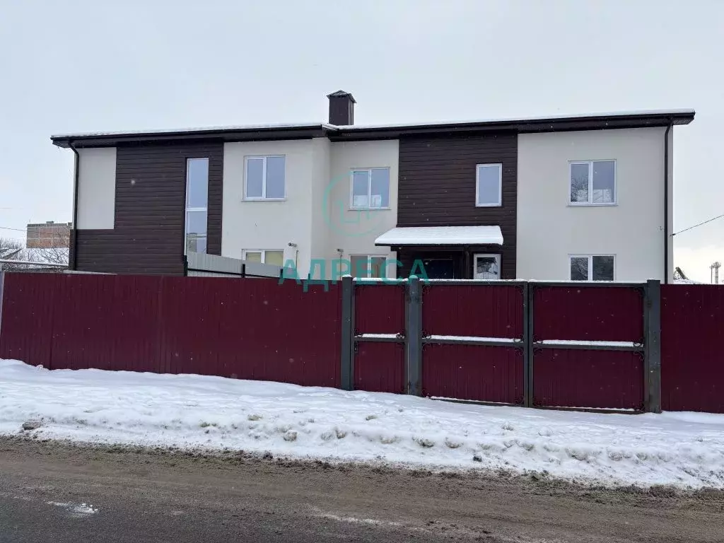 Таунхаус в Белгородская область, Поселок Чернянка городское поселение, ... - Фото 1