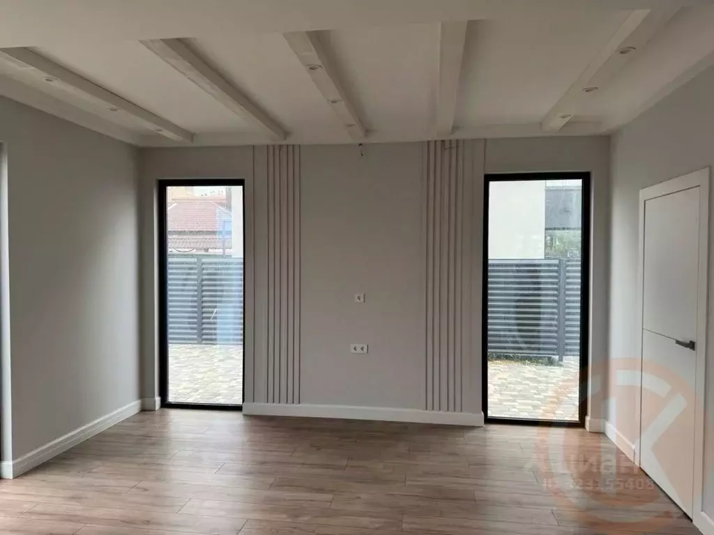 Дом в Крым, Евпатория городской округ, Заозерное пгт ул. ... - Фото 1