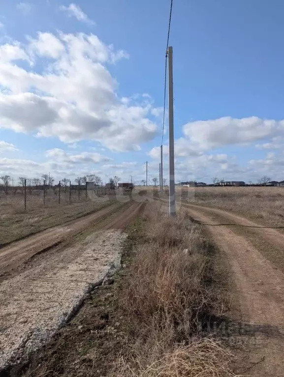 Участок в Крым, Сакский район, с. Уютное, Уютная Гавань мкр  (10.57 ... - Фото 0