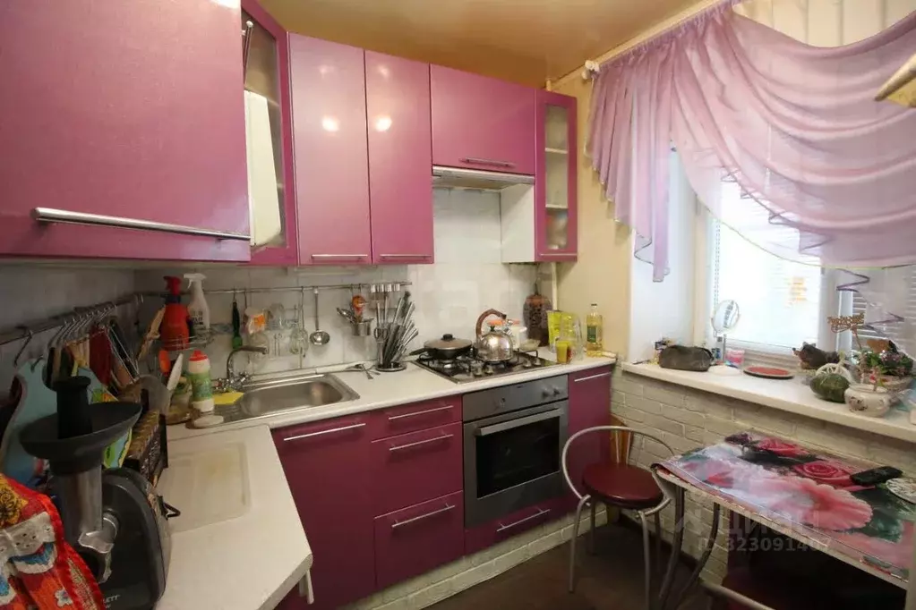 3-к кв. Вологодская область, Шексна рп, Шексна Северная мкр ул. ... - Фото 1