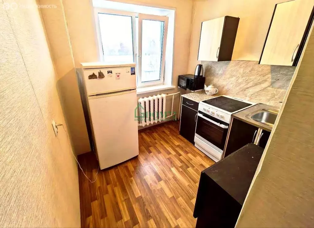 2-комнатная квартира: Тобольск, 4-й микрорайон, 9 (43.2 м) - Фото 2