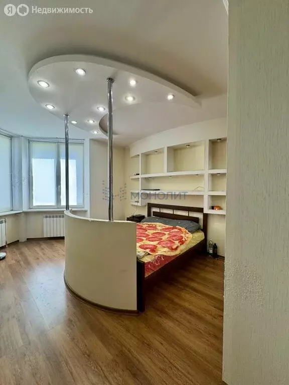3-комнатная квартира: Нижний Новгород, улица Дунаева, 12 (110 м) - Фото 0