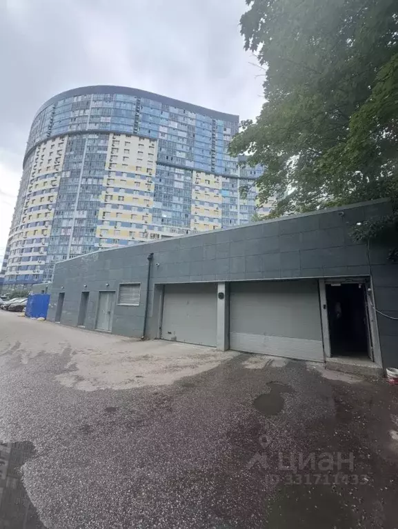 Гараж в Московская область, Химки Московская ул., 21 (18 м) - Фото 1