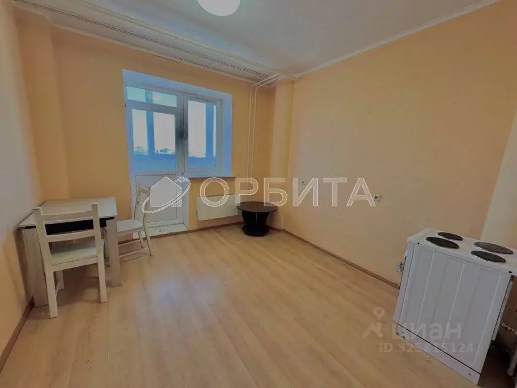 1-к кв. Тюменская область, Тюмень ул. 50 лет ВЛКСМ, 13 (68.0 м) - Фото 2