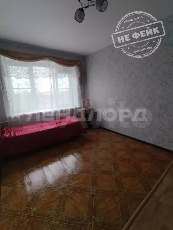 Комната 13 м в 5-к., 5/5 эт. - Фото 0