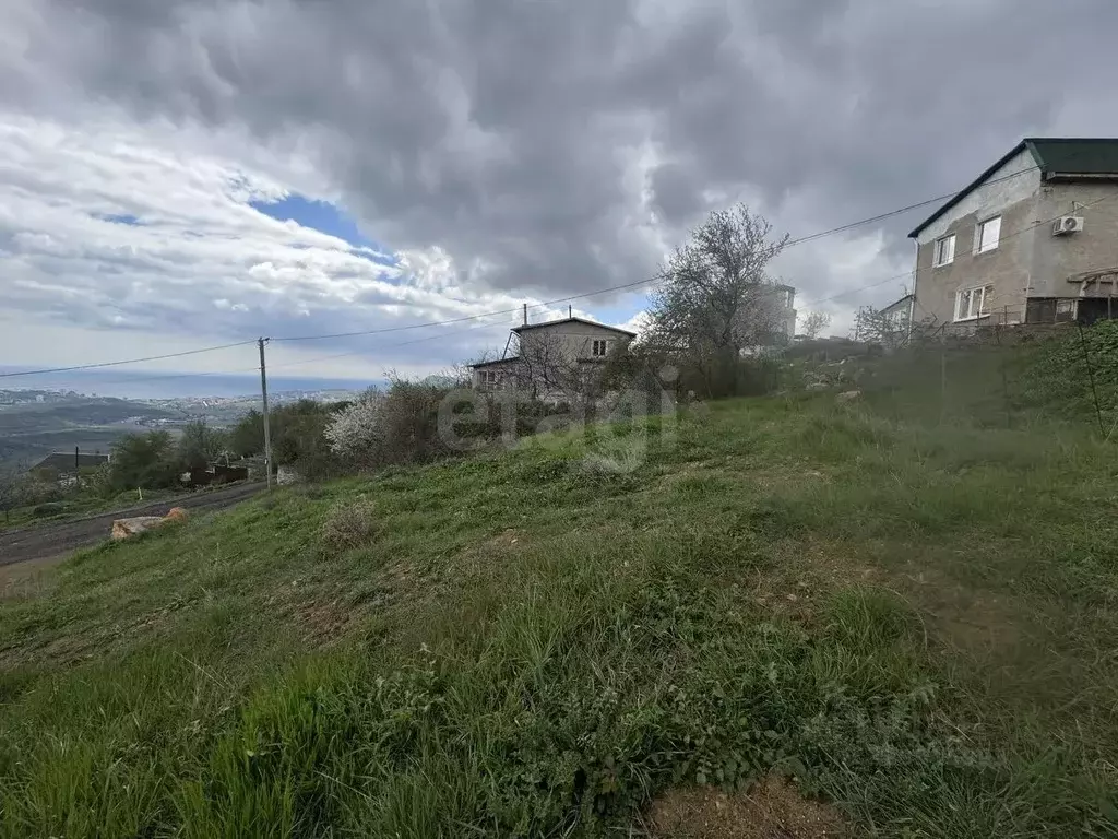 Участок в Крым, Алушта муниципальный округ, с. Верхняя Кутузовка  ... - Фото 2