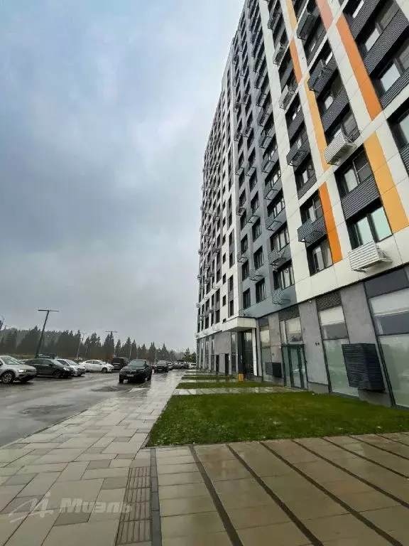 Продается 1-комнатная квартира - Фото 1