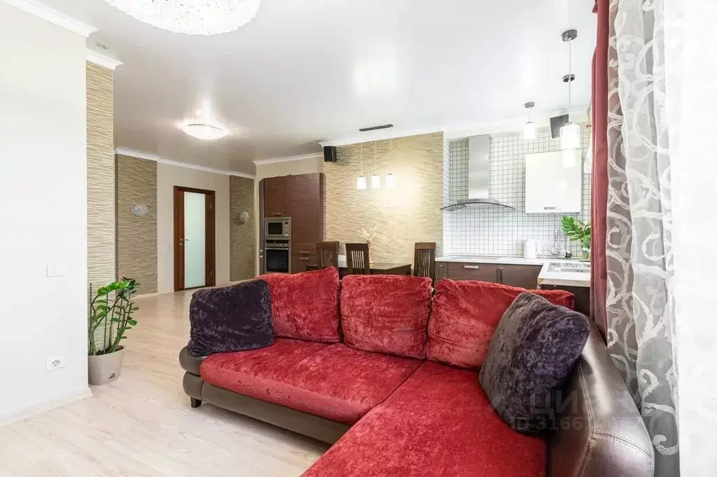 2-к кв. Татарстан, Казань Горки-3 мкр, ул. Дубравная, 10 (70.0 м) - Фото 1