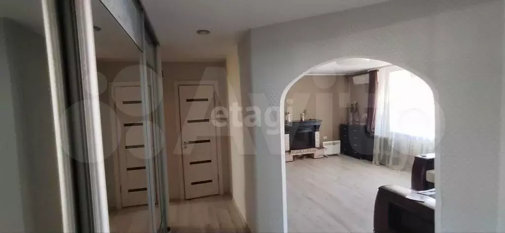 2-к. квартира, 60 м, 3/5 эт. - Фото 0