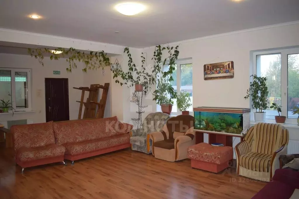 Дом в Воронежская область, Новоусманский район, Усманское 1-е с/пос, ... - Фото 1