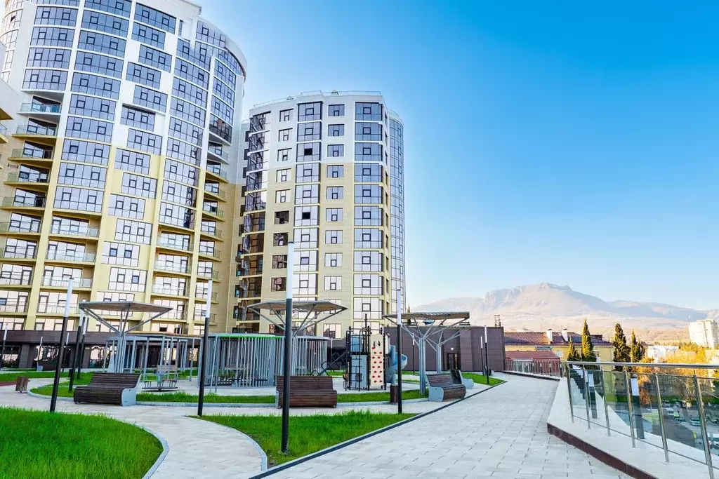 2-к кв. Крым, Алушта ул. Ленина, 37 (70.5 м) - Фото 2