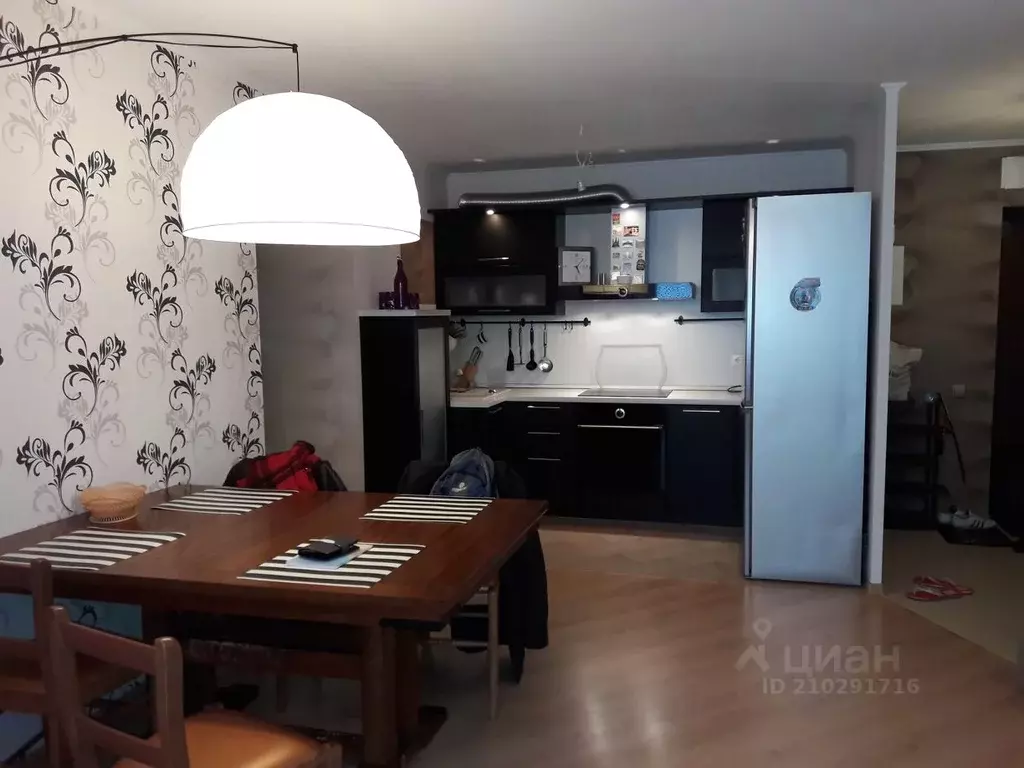 3-к кв. Самарская область, Самара просп. Карла Маркса, 245 (74.0 м) - Фото 1