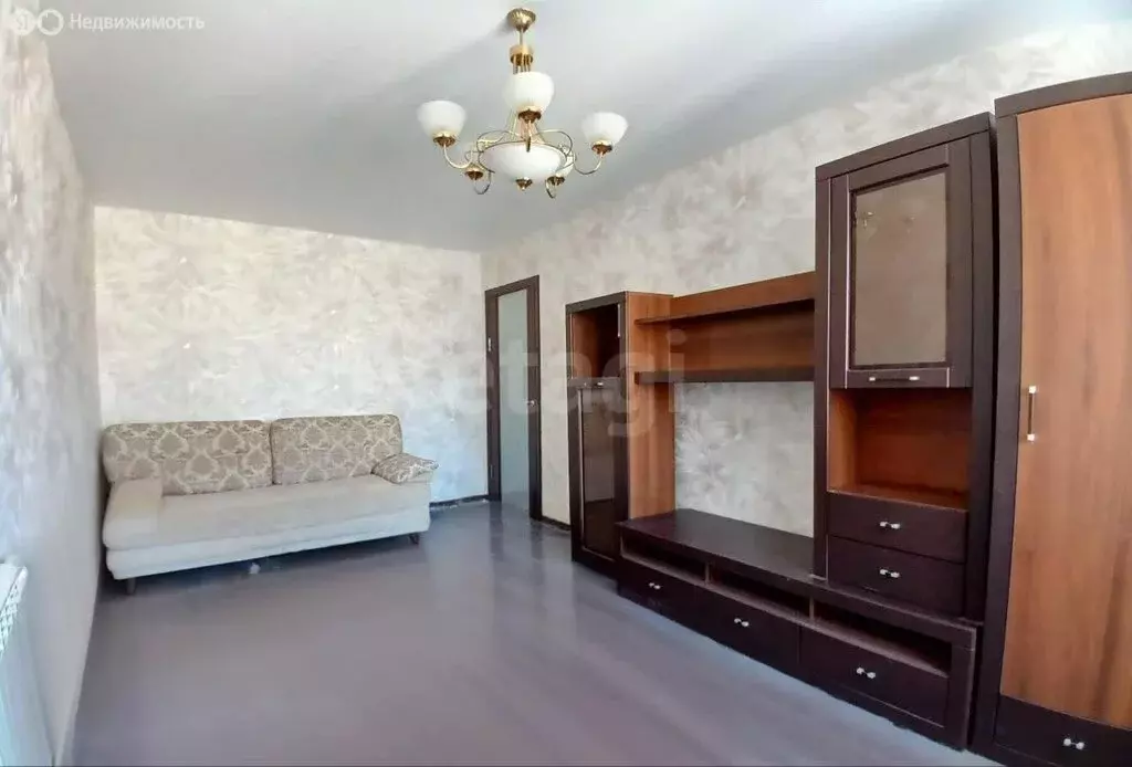 3-комнатная квартира: Чебоксары, улица 324-й Стрелковой Дивизии, 9 ... - Фото 2