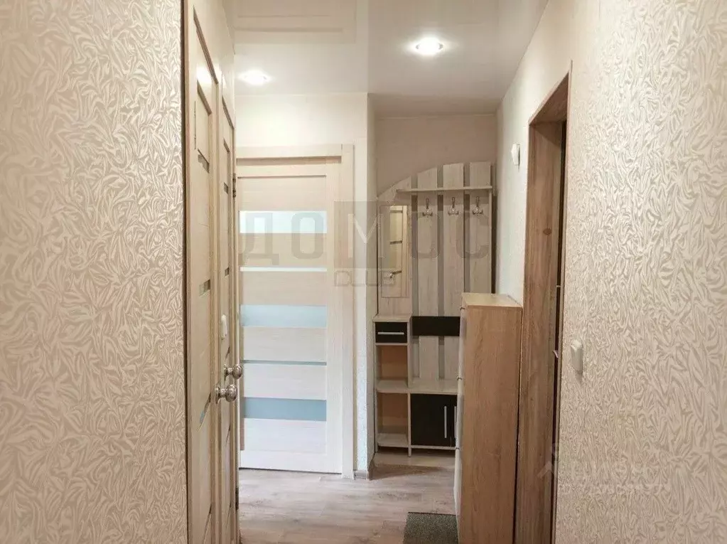 3-к кв. Свердловская область, Артемовский ул. 8 Марта, 62 (49.7 м) - Фото 1