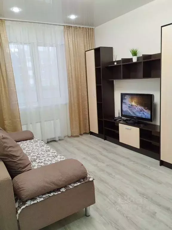 1-к кв. Свердловская область, Каменск-Уральский Каменская ул., 94А ... - Фото 1