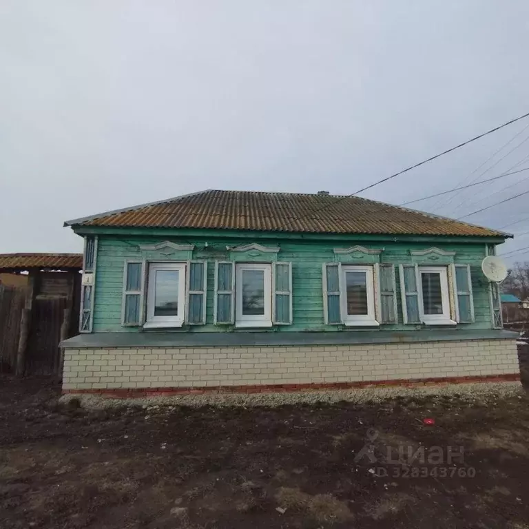 Дом в Саратовская область, Татищевский район, Идолгское муниципальное ... - Фото 1
