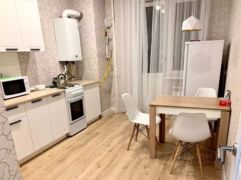 1-к кв. Татарстан, Казань ул. Алафузова, 6 (42.0 м) - Фото 0