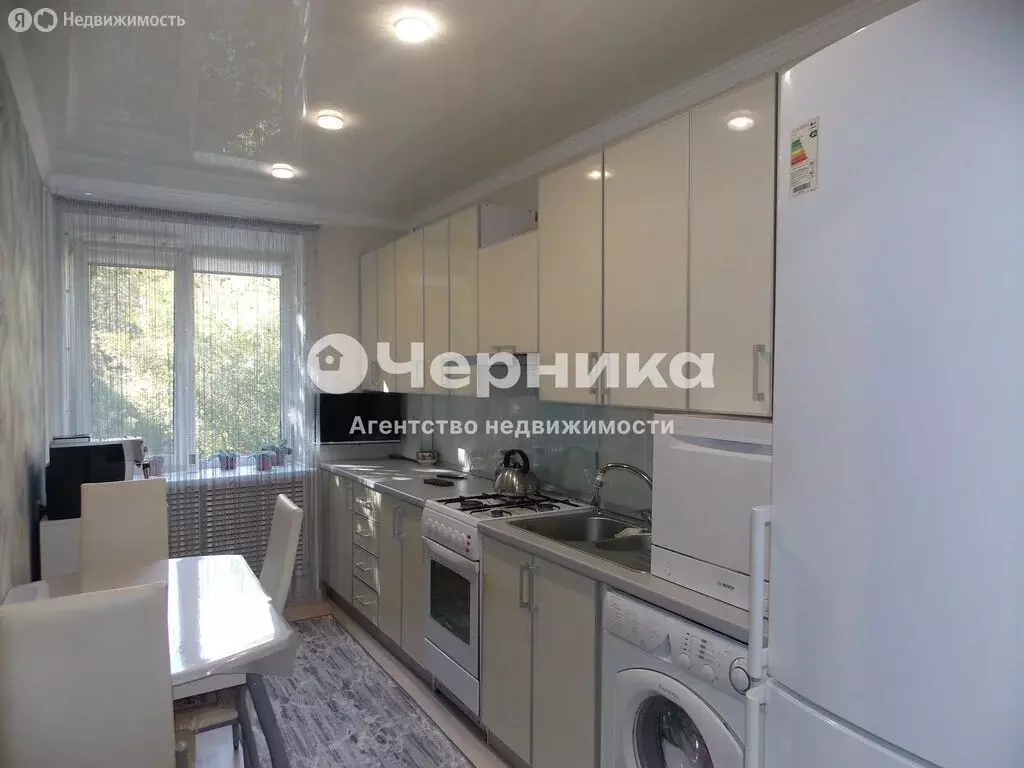 2-комнатная квартира: Ессентуки, улица Ермолова, 143 (50.6 м) - Фото 1