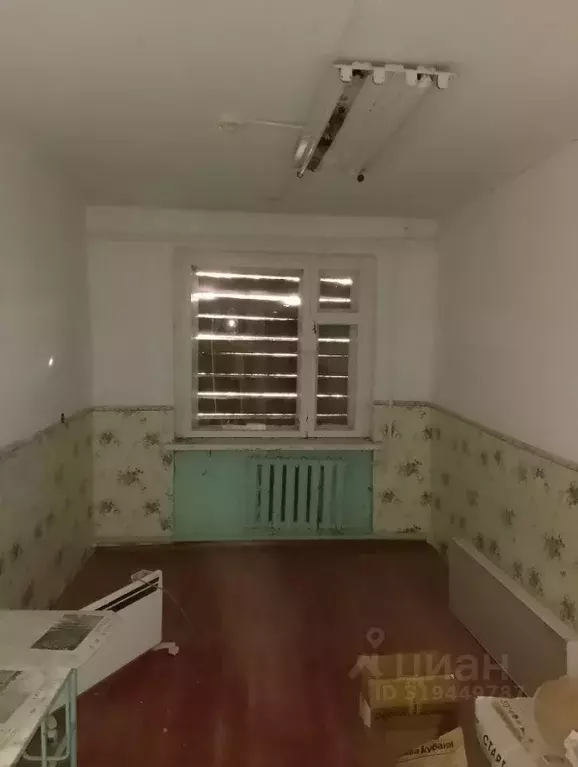 Помещение свободного назначения в Краснодарский край, Новокубанский ... - Фото 0