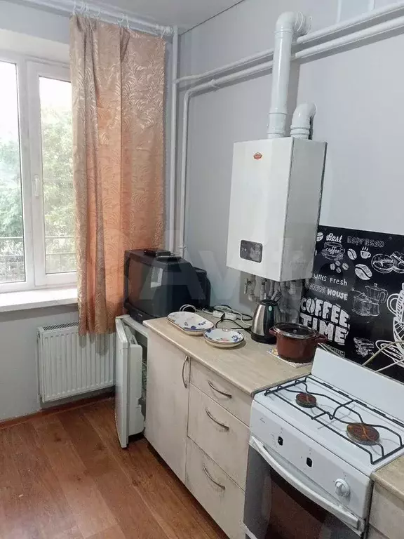 1-к. квартира, 27 м, 1/3 эт. - Фото 0