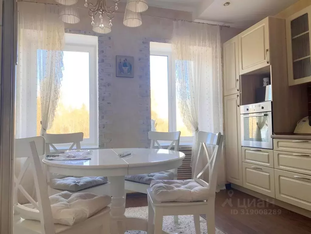 4-к кв. Омская область, Омск ул. Сибниисхоз, 1 (100.9 м) - Фото 1