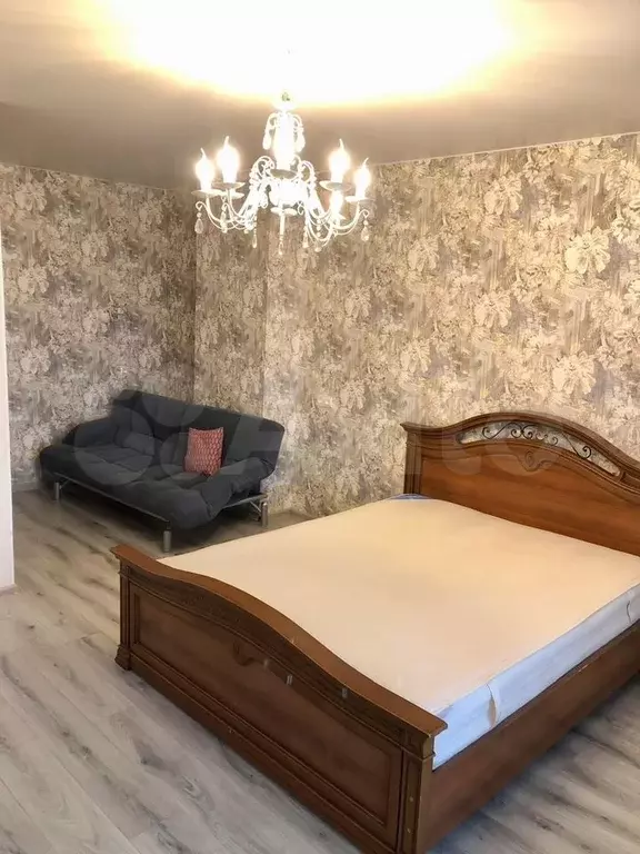 1-к. квартира, 40 м, 7/12 эт. - Фото 1