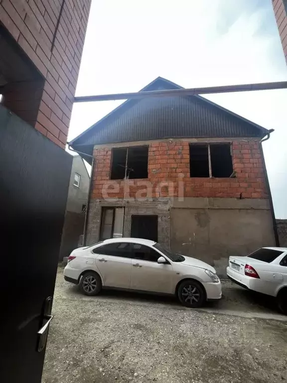 Дом в Дагестан, Махачкала ул. Юннатов, 8 (200 м) - Фото 0